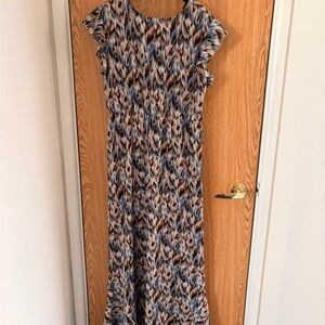 Elegant Patterned Maxi Dress in Blue and Brown
